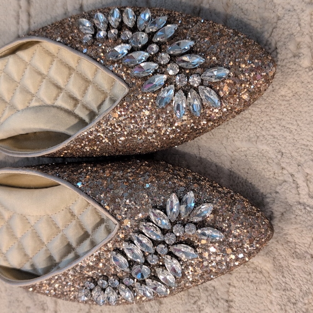 Birdies The Swan Jeweled Gold Sparkle Mules, Crystal Pointed Toe Flats - Picture 2 of 4